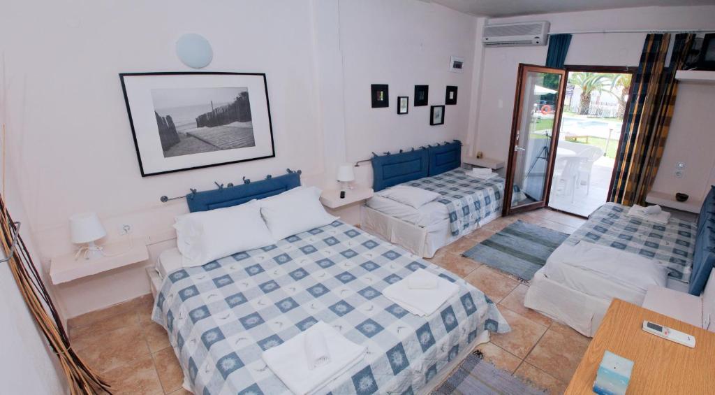 Hotel Idea Fourka Phòng bức ảnh